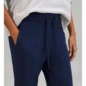 LULULEMON NWOT Ready To Rulu Navy Track Pants & Joggers Size 8